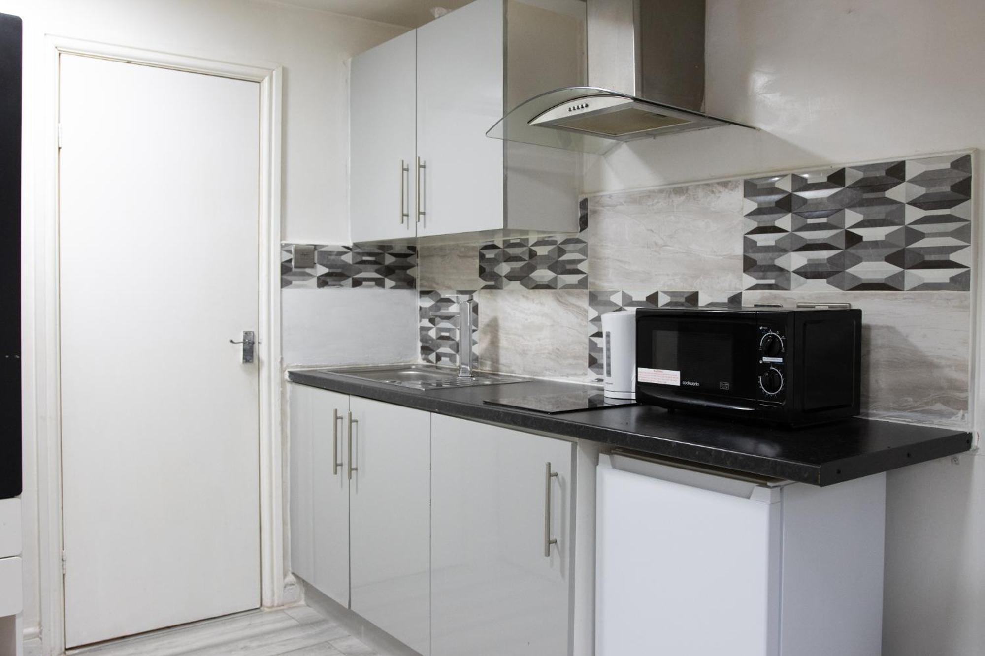 Hills View Apartments Manchester Bagian luar foto