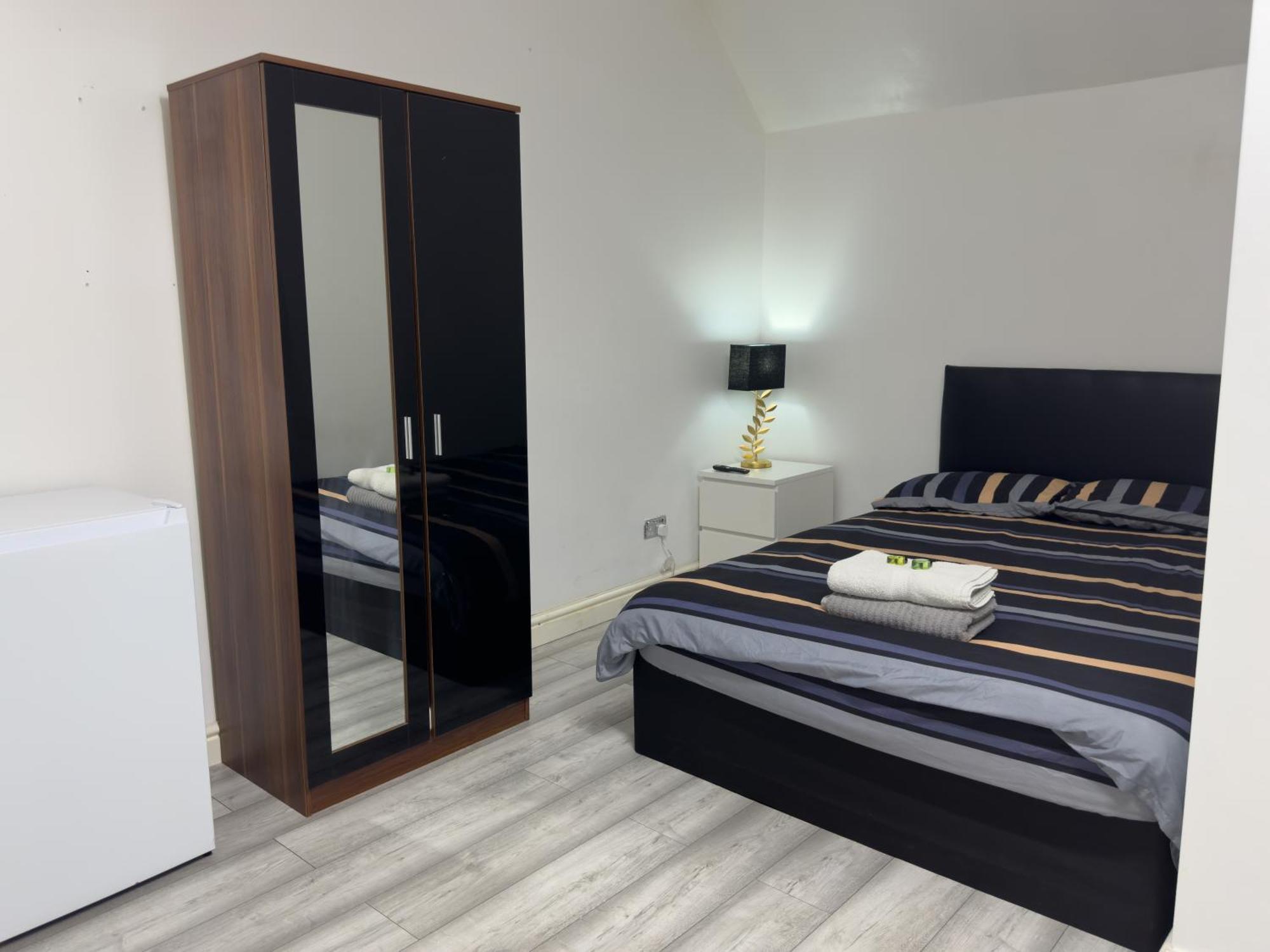 Hills View Apartments Manchester Bagian luar foto